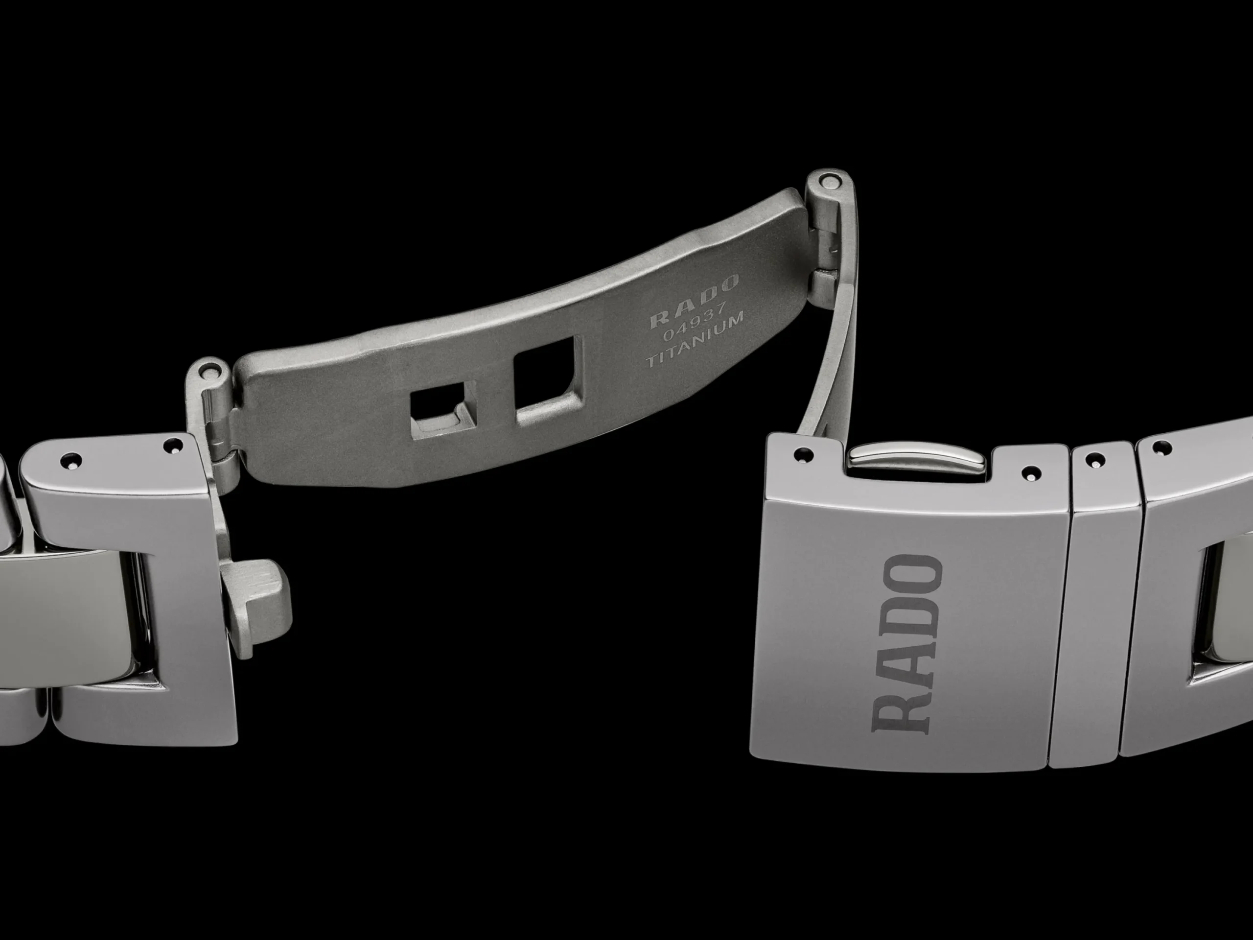 Rado Captain Cook High-Tech Ceramic