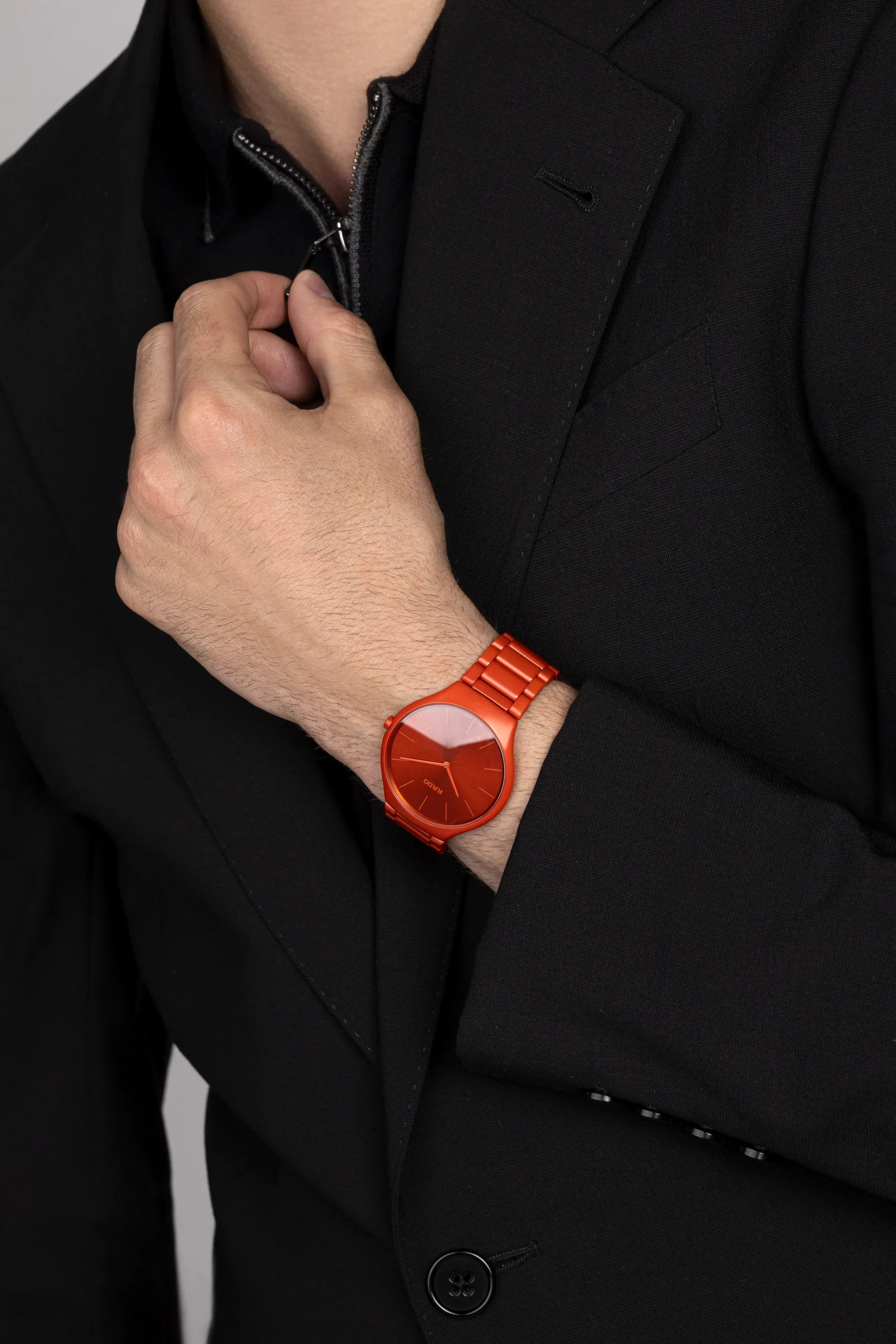 Women Rado True Round Thinline Les Couleurs™ Le Corbusier Powerful orange 4320S