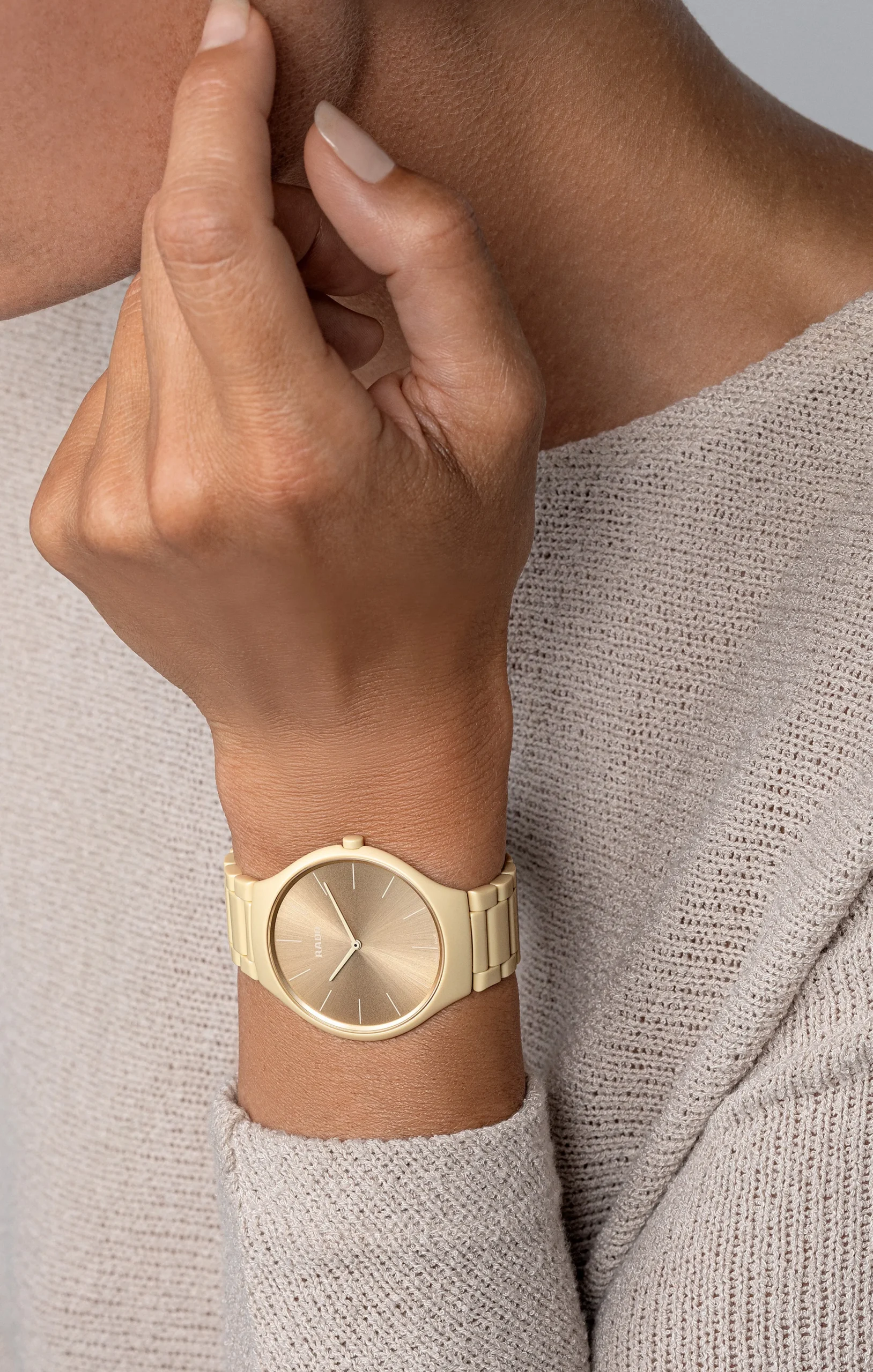 Women Rado True Round Thinline Les Couleurs™ Le Corbusier Cream white 32001